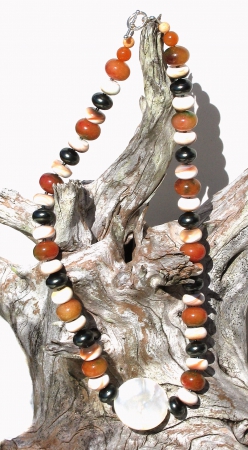 Agate and Shell Necklace